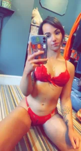 Teenie sucht Sex für Taschengeld in Wismar